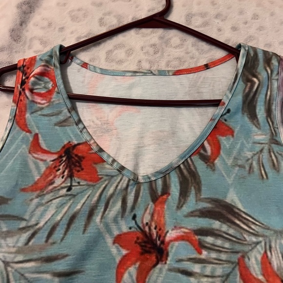 Women’s summer dress or swim suit cover size large with pockets - Picture 2 of 3